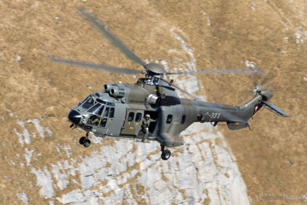 Eurocopter AS532UL Cougar