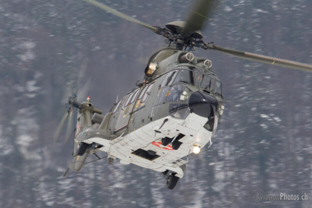 Eurocopter AS532 UL 