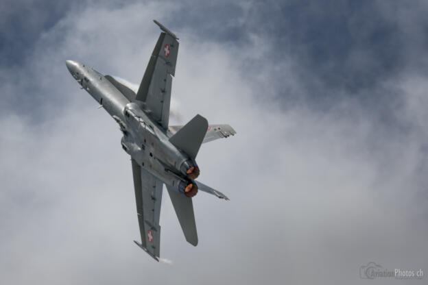 Mc Donnell Douglas F/A-18C Hornet