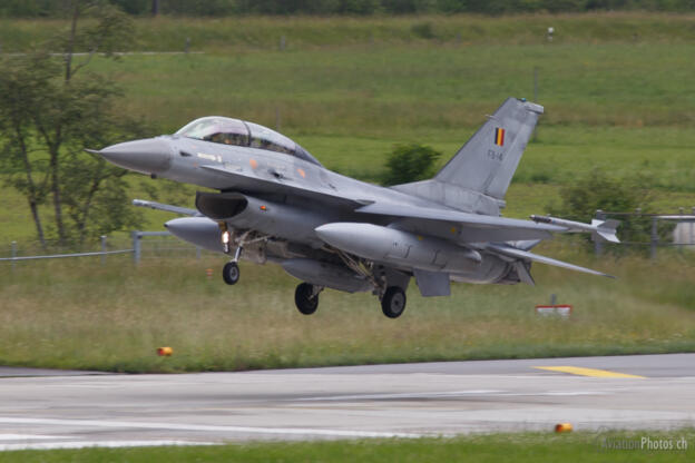 General Dynamics F-16BM Fighting Falcon 