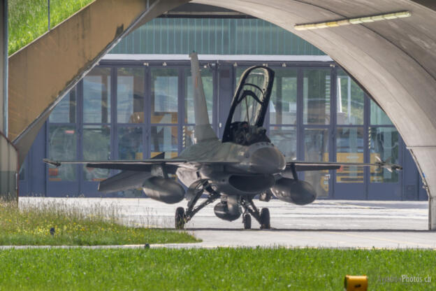 General Dynamics (SABCA) F-16BM Fighting Falcon (401) 
