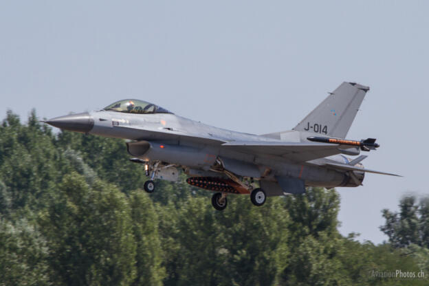 General Dynamics (Fokker) F-16AM Fighting Falcon (401) 