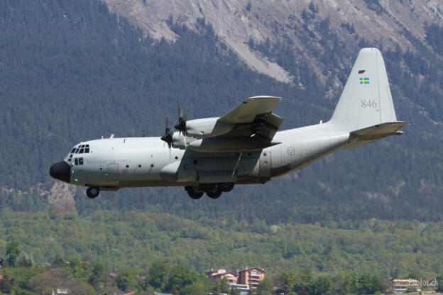 Lockheed Tp84 Hercules (C-130H)