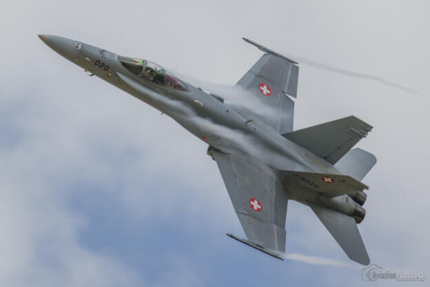 McDonnell Douglas F/A-18C Hornet 