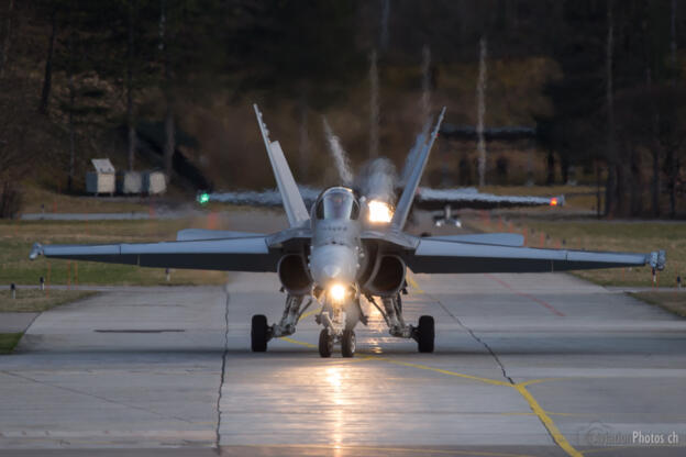 Mc Donnell Douglas F/A-18C Hornet