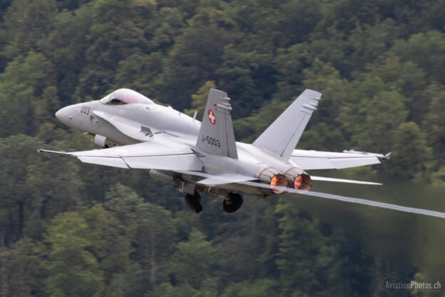 McDonnell Douglas F/A-18C Hornet