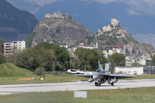 Mc Donnell Douglas F/A-18C Hornet