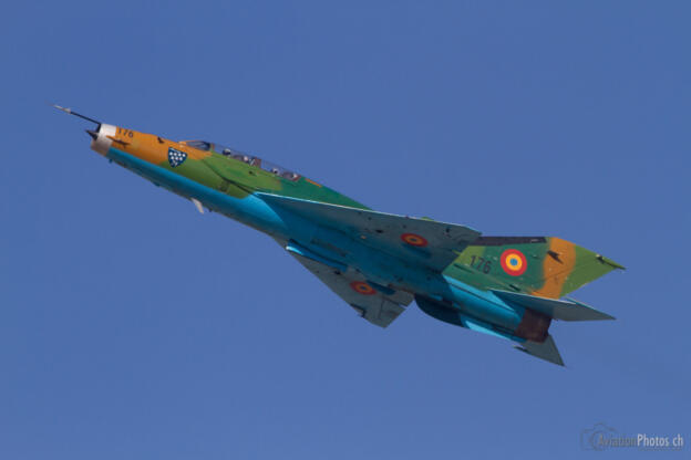 Mikoyan-Gurevich MiG-21UM Lancer B 