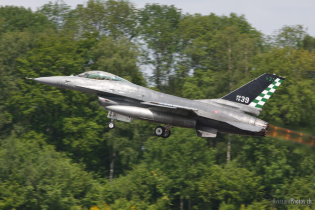 General Dynamics F-16A/ADF Fighting Falcon