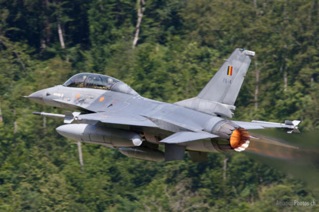 General Dynamics F-16BM Fighting Falcon 