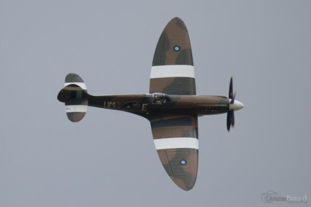 Supermarine Spitfire PRXIX PS890