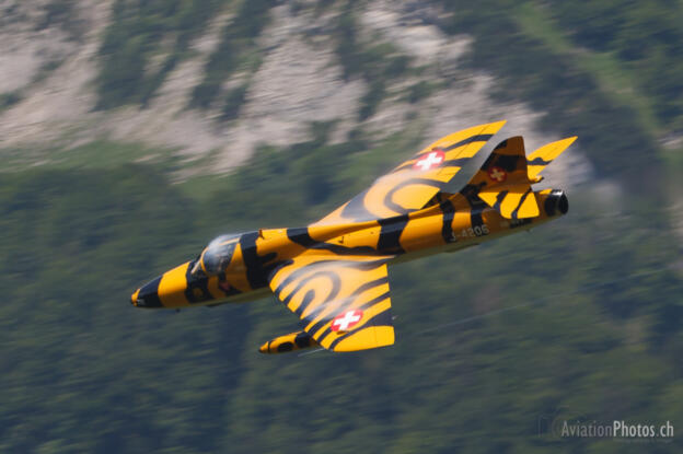 Hawker Hunter MK 68
