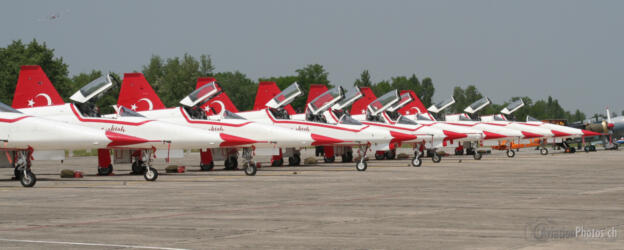 Canadair NF-5A (CL-226)