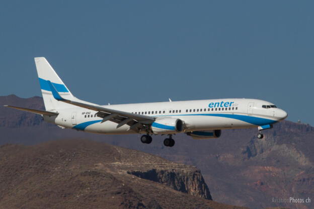 Boeing 737-85F