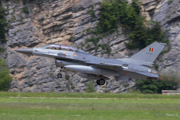 General Dynamics (SABCA) F-16BM Fighting Falcon (401) 