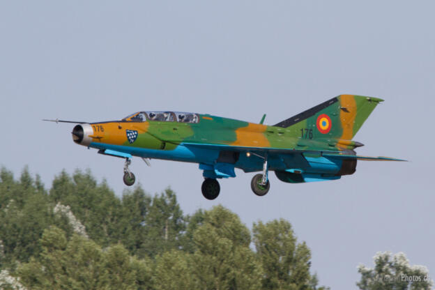 Mikoyan-Gurevich MiG-21UM Lancer B 