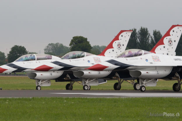 Lockheed F-16CJ Fighting Falcon