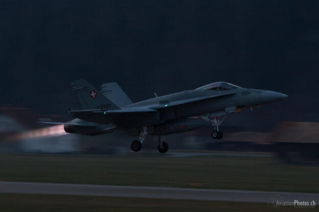 Mc Donnell Douglas F/A-18C 