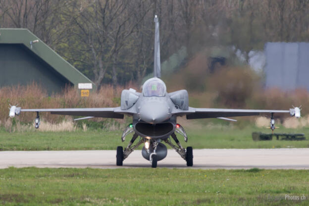 Lockheed Martin F-16CJ Fighting Falcon