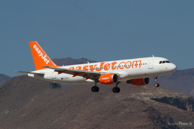 Airbus A320-214 