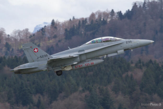 McDonnell Douglas F/A-18D Hornet 