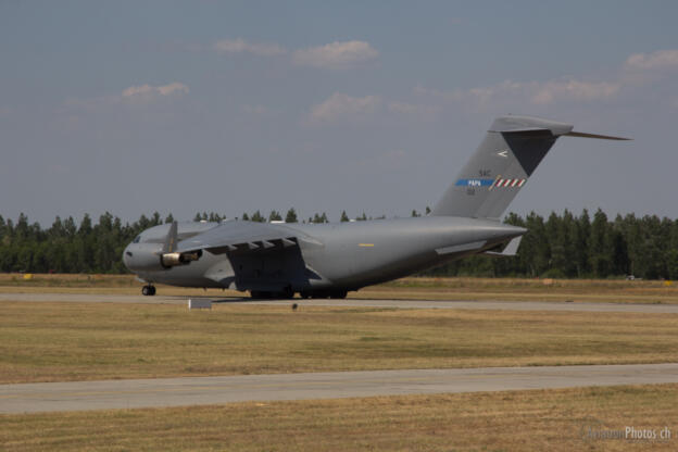 Boeing C-17A Globemaster III 