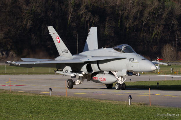 Mc Donnell Douglas F/A-18C Hornet