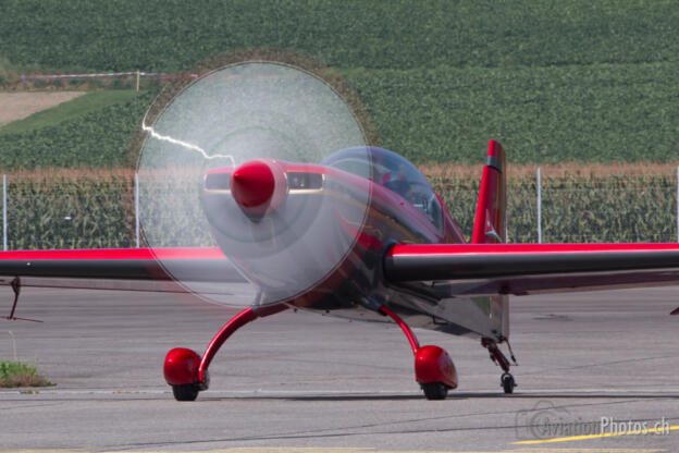 Extra 300-L