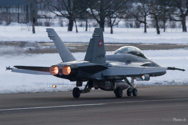 Mc Donnell Douglas F/A-18D 