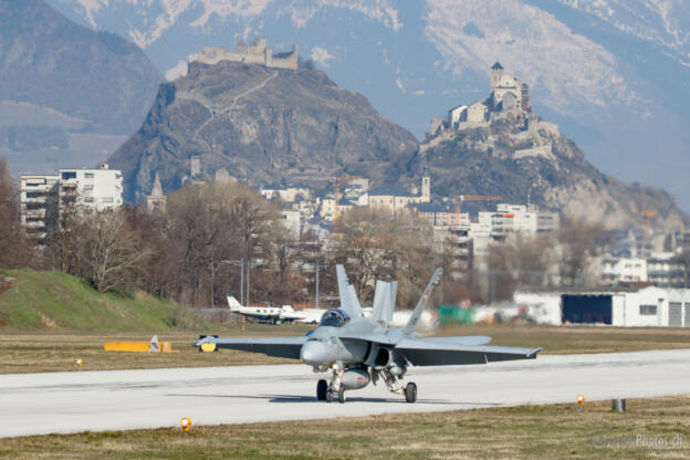 Mc Donnell Douglas F/A-18C 