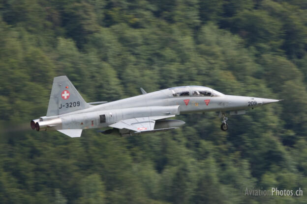 Northrop F-5F 