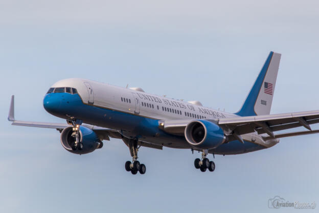 Boeing C-32 (Boeing 757)