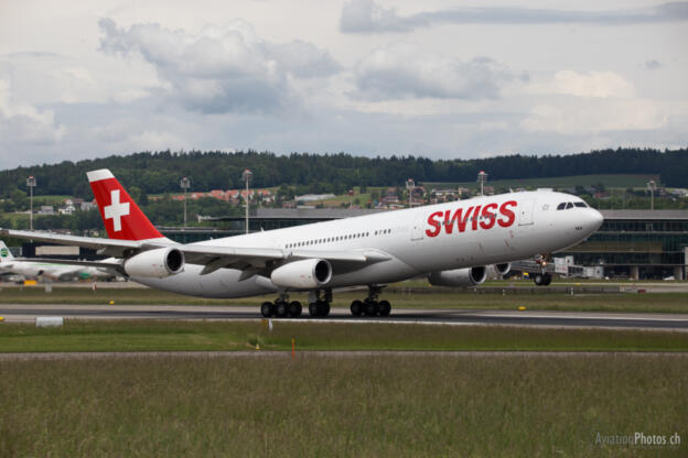 Airbus A340-313 