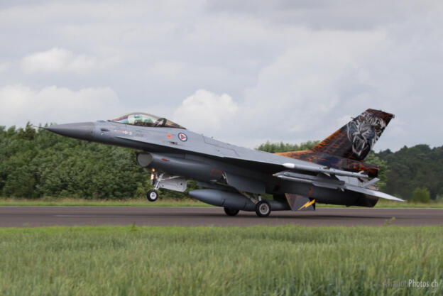 General Dynamics (Fokker) F-16AM Fighting Falcon (401) 